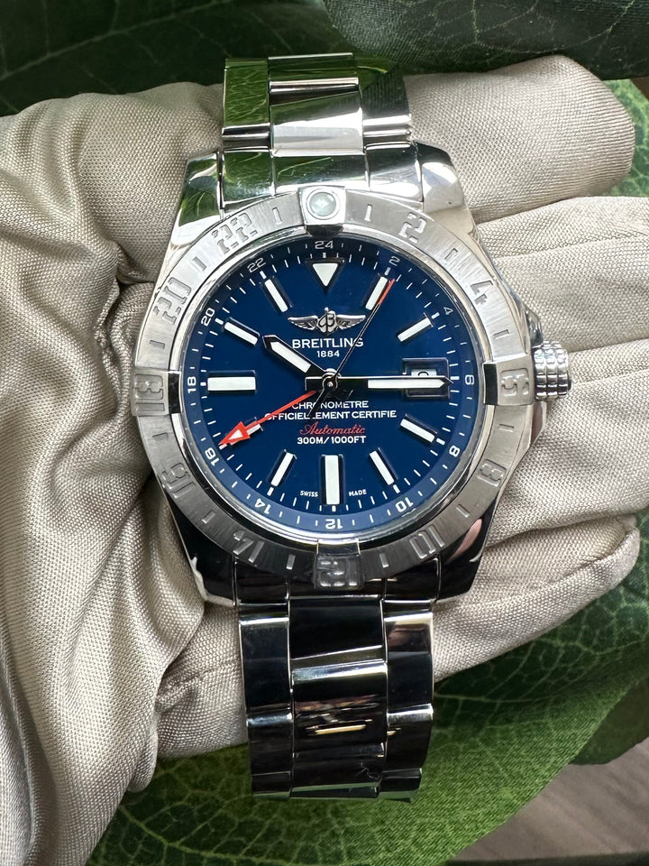 2016 Breitling Avenger II GMT 43mm Stainless Steel Bracelet Watch with Box & Papers