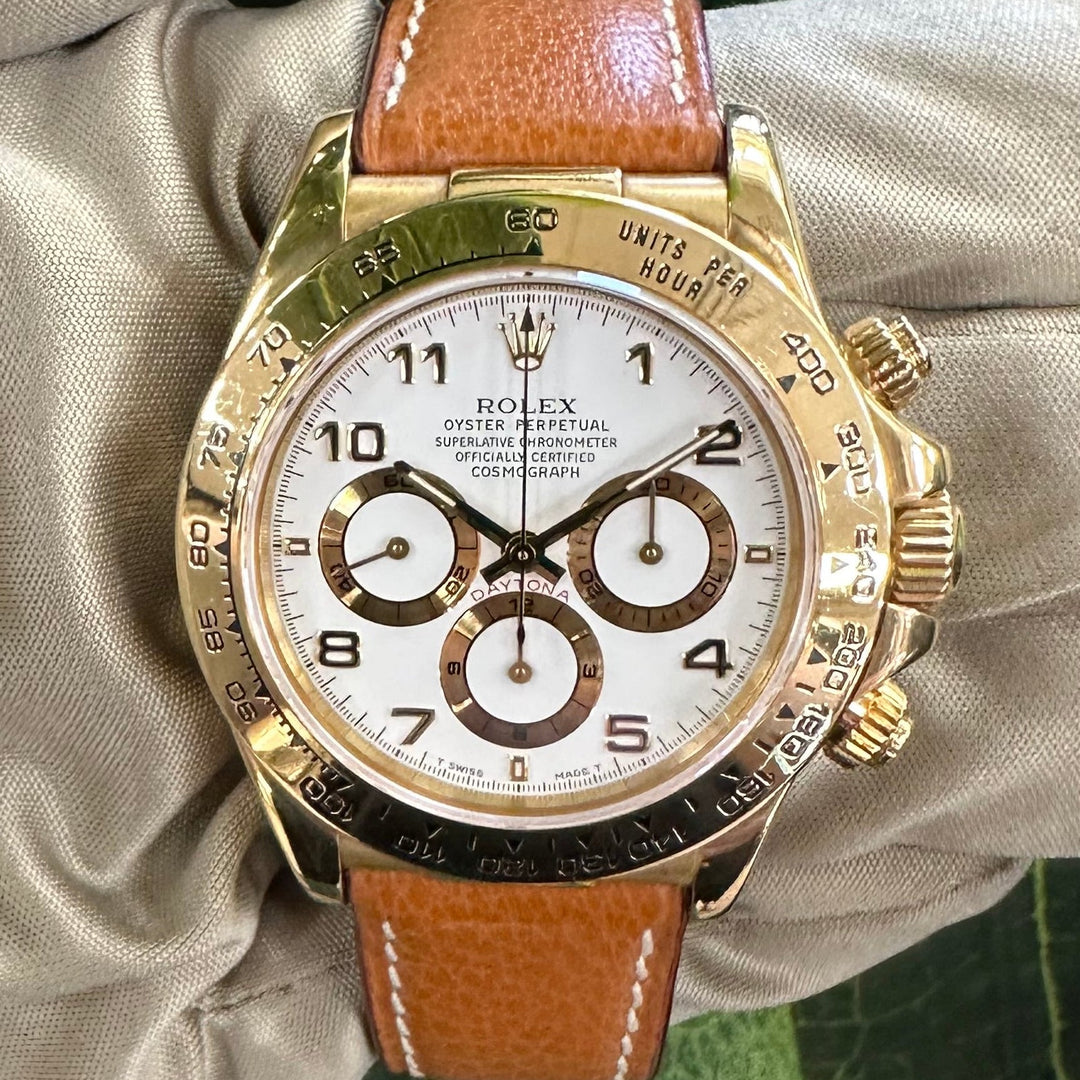 1995 Rolex Daytona Zenith 40mm 18k Yellow Gold Leather Strap Watch