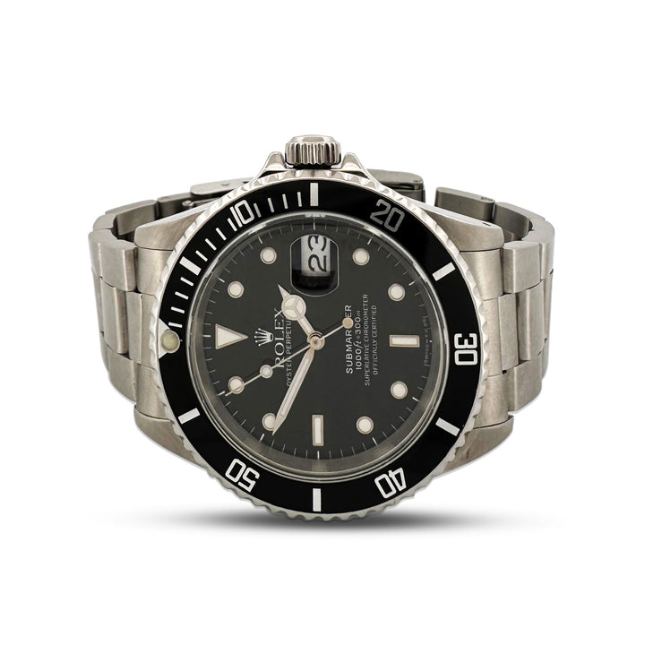 1990 Rolex Submariner Date 40mm Stainless Steel Oyster Bracelet Watch