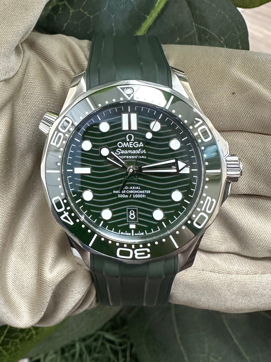 2024 Omega Seamaster 42mm Stainless Steel Rubber Strap Watch in Green with Box & Papers