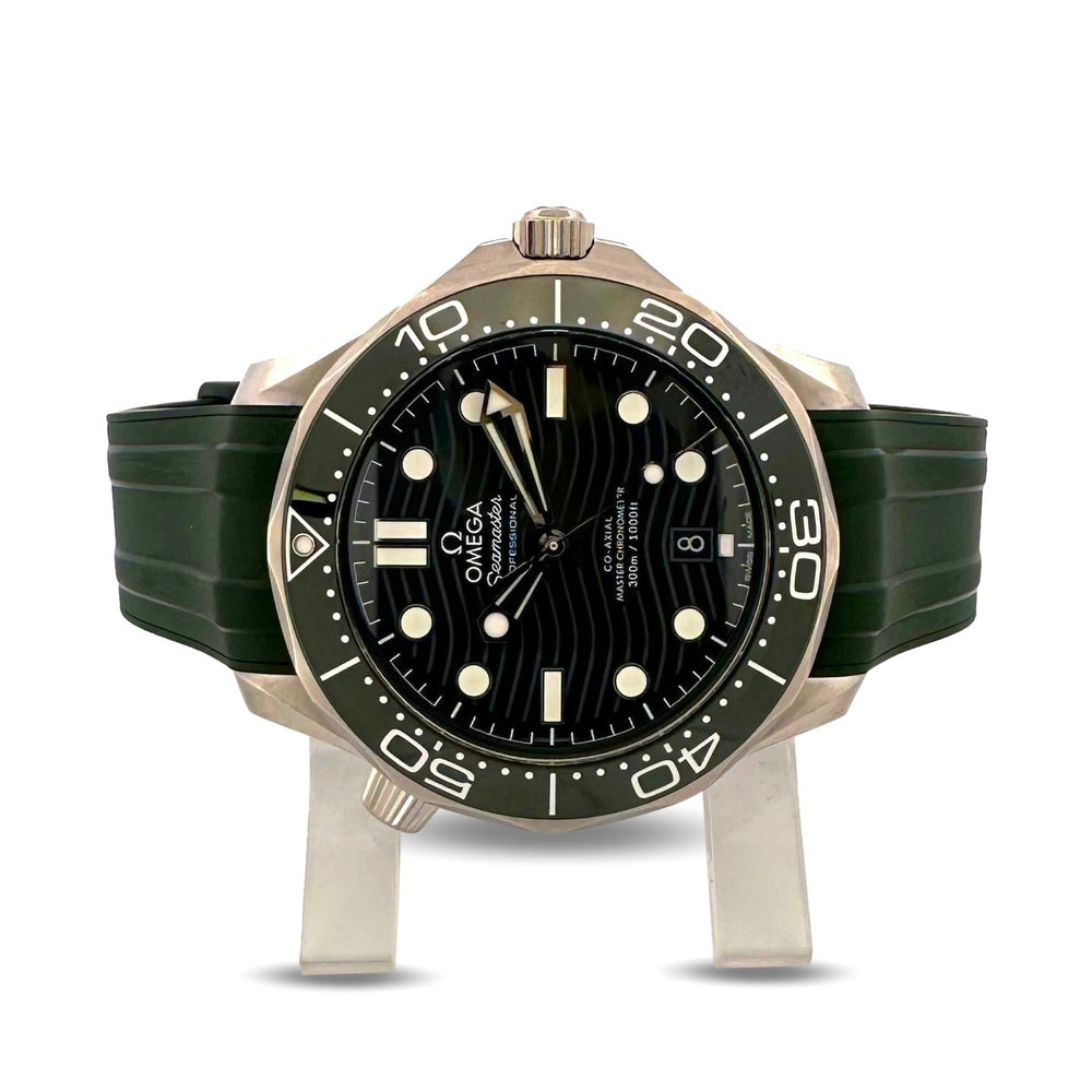 2024 Omega Seamaster 42mm Stainless Steel Rubber Strap Watch in Green with Box & Papers