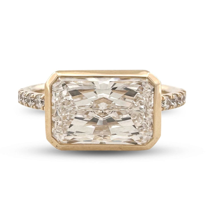 IGI Graded 3.01ct Radiant Cut Bezel-Set Center with Round Brilliant Lab-Grown Diamond Engagement Ring in 14k Yellow Gold
