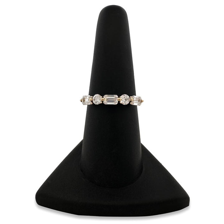 1.09ctw Alternating Emerald & Round Brilliant Lab-Grown Diamond Stackable Band in 14k Yellow Gold