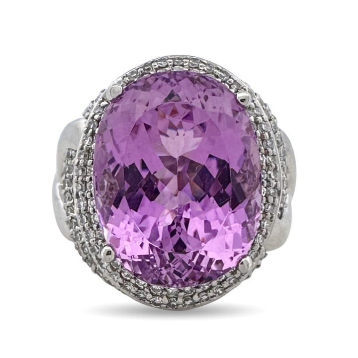 15ct Oval Kunzite and Round Brilliant Natural Diamond Cocktail Ring in Platinum