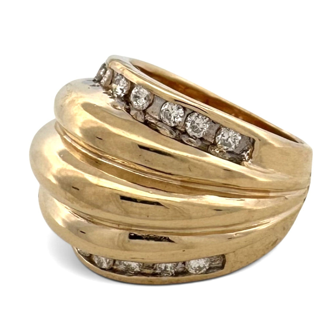 0.50ctw Round Brilliant Natural Diamond Ribbed Cocktail Ring in 14k Two-Tone Gold