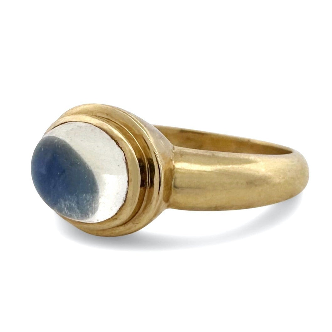 Oval Moonstone Cabochon East-West Cocktail Ring in 18k Yellow Gold