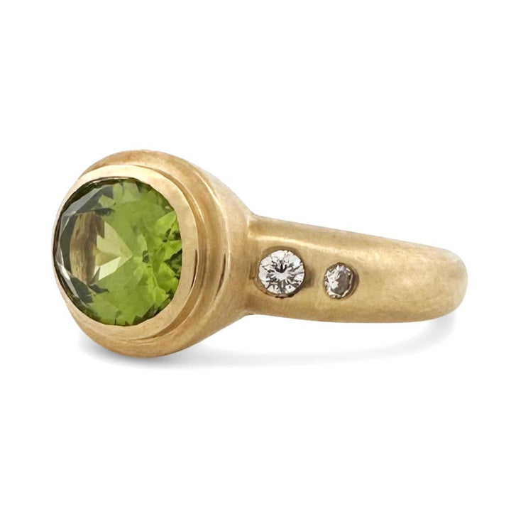 Oval Peridot & Round Brilliant Natural Diamond East-West Cocktail Ring in 18k Yellow Gold