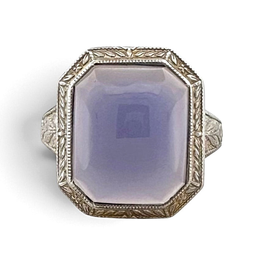 Vintage Lavender Chalcedony Cabochon Cocktail Ring in 10k White Gold