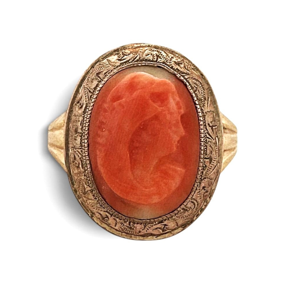 Vintage Carved Coral Cameo Ring in 14k Yellow Gold
