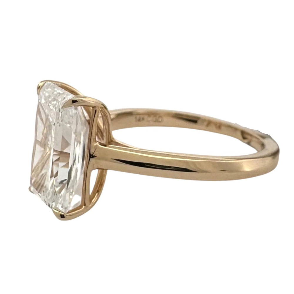 IGI Graded 3.01ct Radiant Cut Lab-Grown Diamond Solitaire Engagement Ring in 14k Yellow Gold