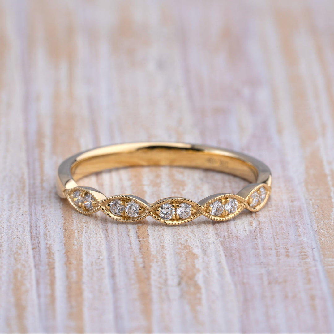 Addison - Scalloped Lace Diamond Band in Your Choice of 14K Gold