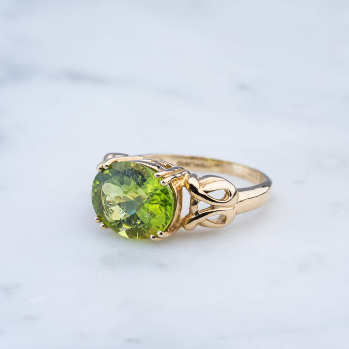 14Kt Yellow Gold Peridot Gemstone Ring - Elite Fine Jewelers