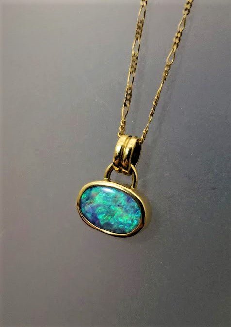 Australian opal rare 18k yellow gold pendant