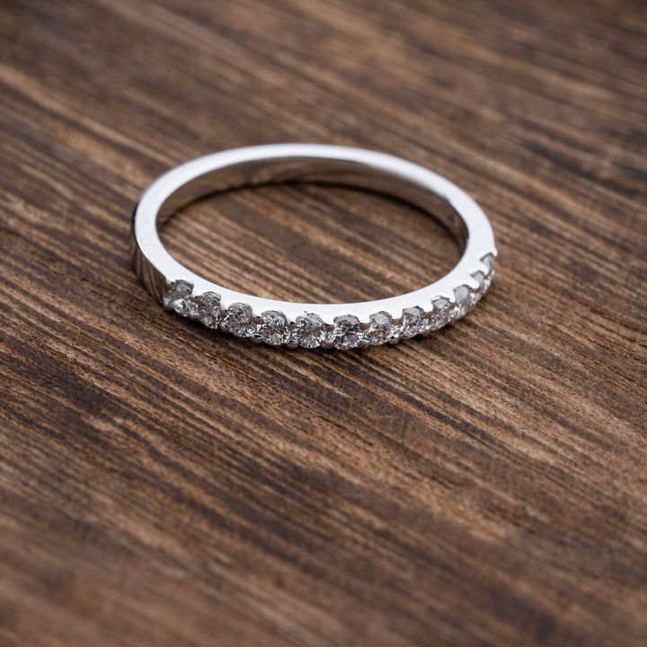 18KT GOLD DIAMOND STACKABLE FASHION RINGS OR TRENDY WEDDING BANDS