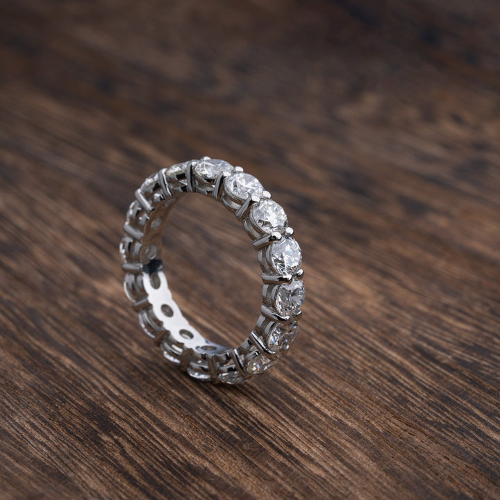 4.81ctw Round Brilliant Diamond Eternity Band