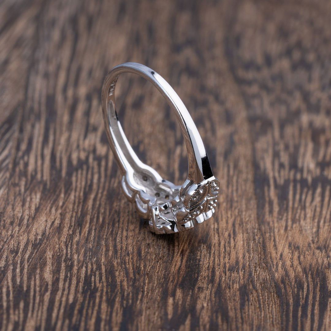 Floral Style 10k White Gold Fashion Ring - Elite Fine Jewelers