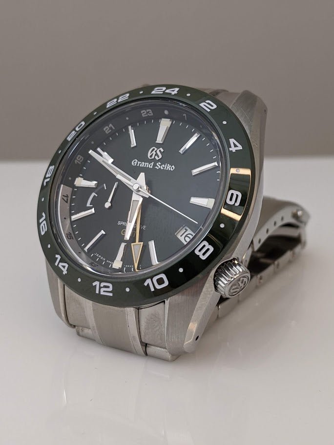 Grand Seiko gmt sport Watch in green - Elite Fine Jewelers