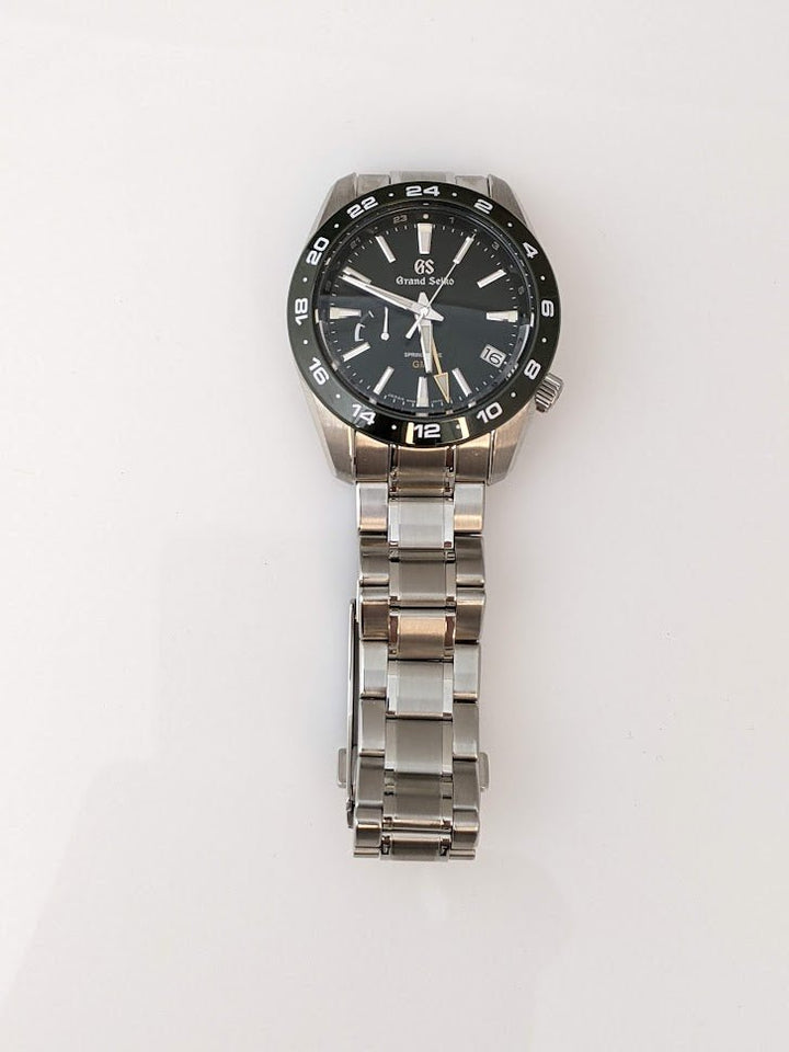 Grand Seiko gmt sport Watch in green - Elite Fine Jewelers