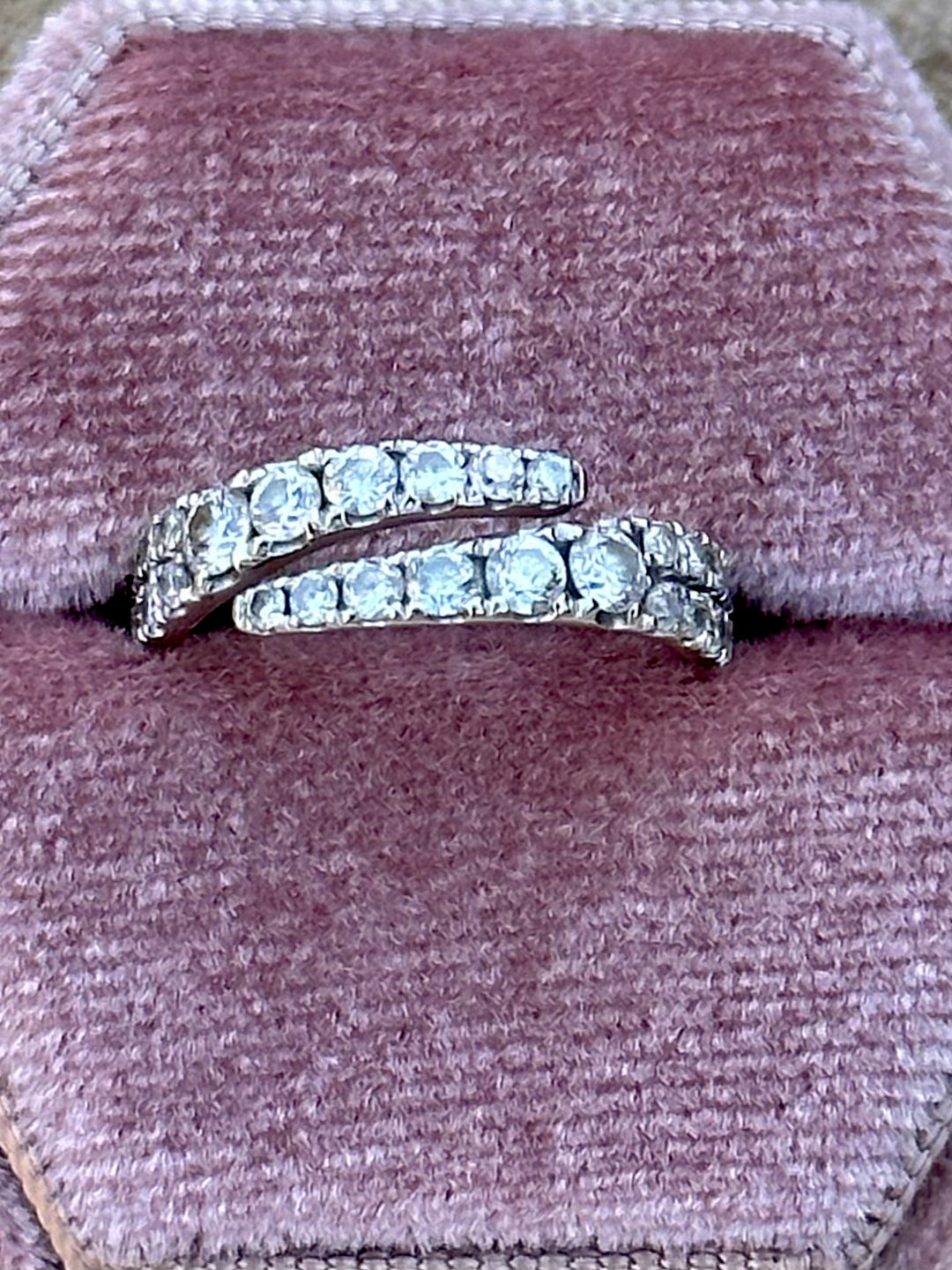 14k Diamond Bypass Wrap Ring in White gold - Elite Fine Jewelers