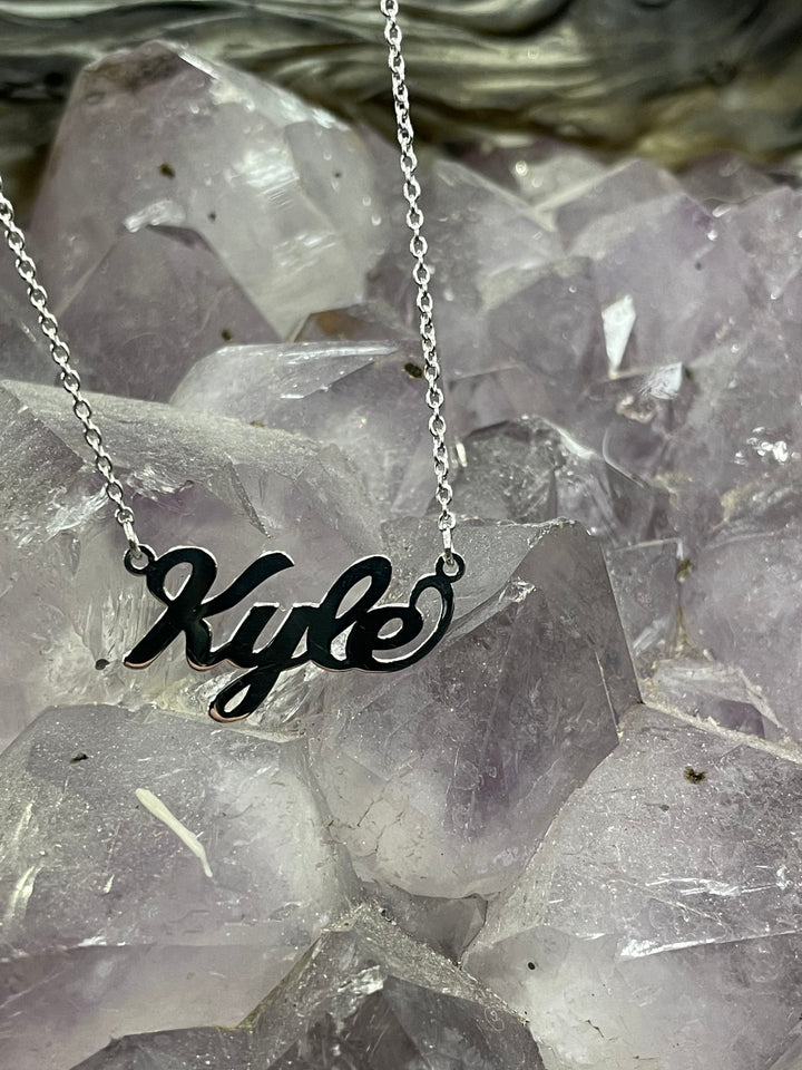 Kyle online name necklace