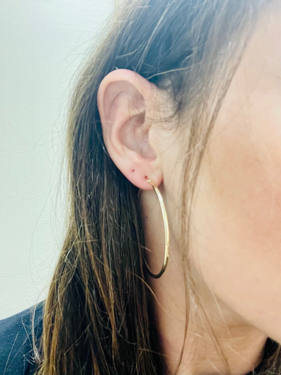 Solid gold hoop earrings small 2025