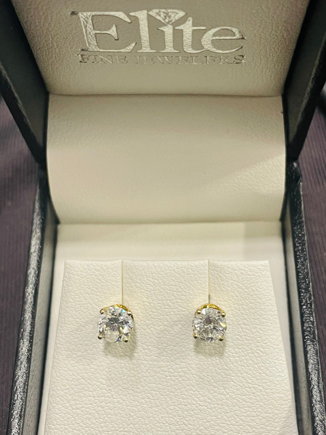 14k White Gold 1 Carat T.W. Diamond Solitaire Stud Earrings