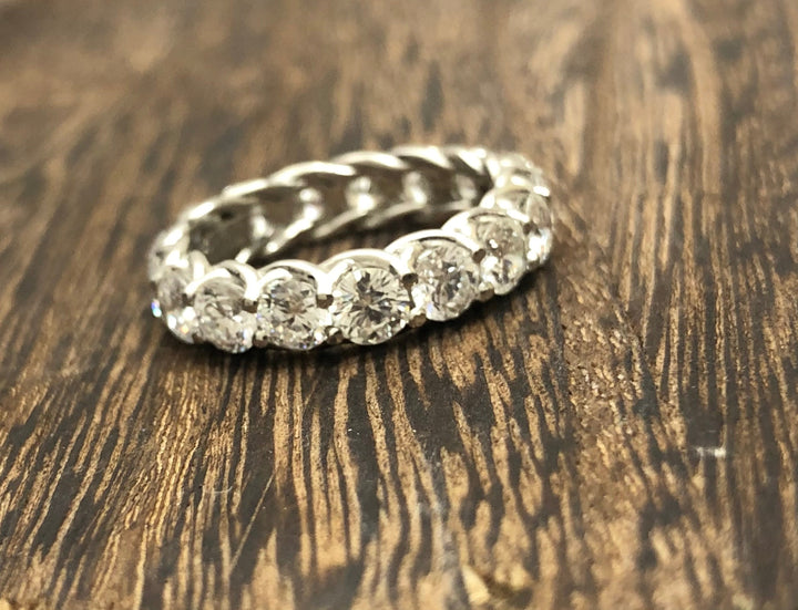 Round Brilliant Diamond Eternity Band in Platinum - Elite Fine Jewelers