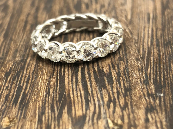 Round Brilliant Diamond Eternity Band in Platinum - Elite Fine Jewelers