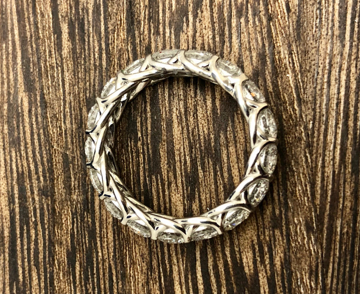 Round Brilliant Diamond Eternity Band in Platinum - Elite Fine Jewelers