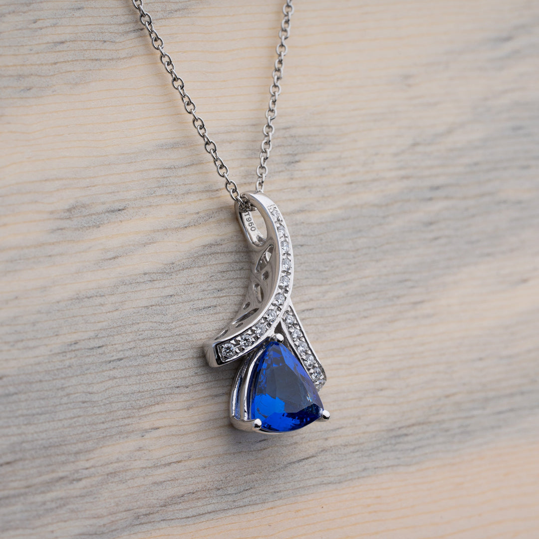 Tanzanite Pendant with Diamond Accents - Elite Fine Jewelers